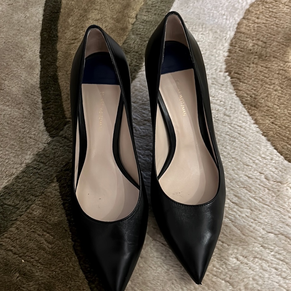 Stuart Weitzman classic black pumps 7.5